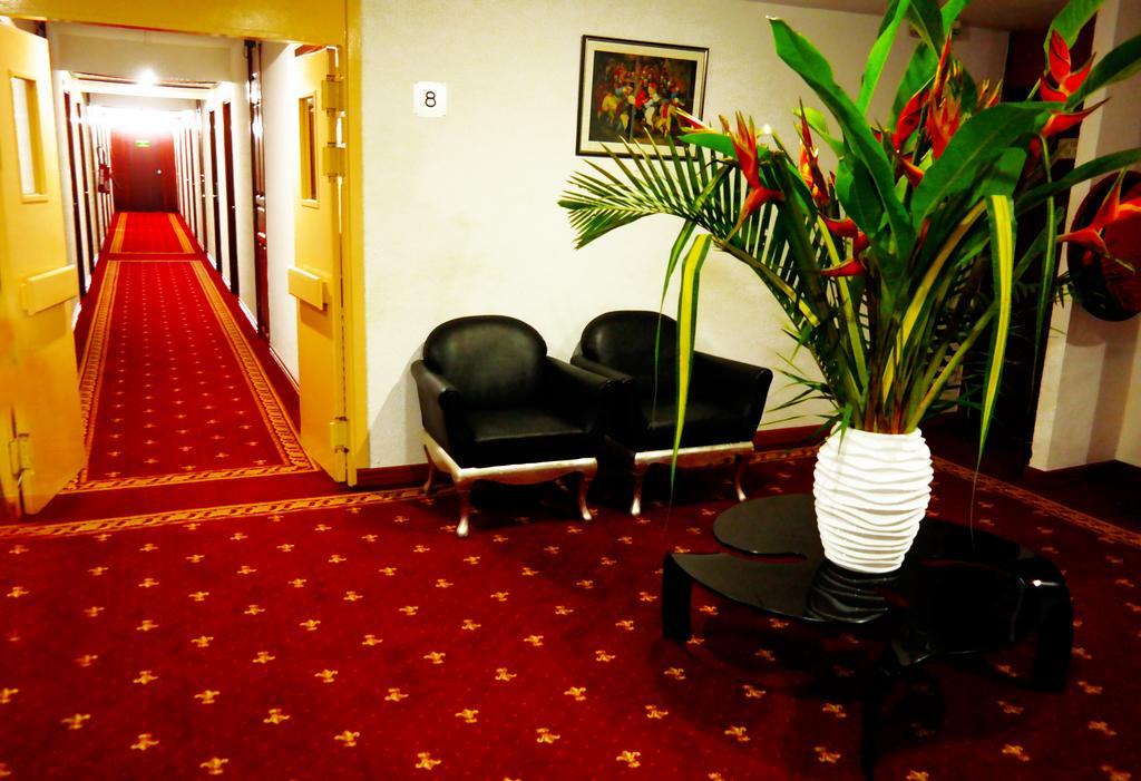 Hotel Sawa Douala Eksteriør bilde
