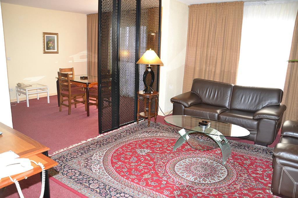 Hotel Sawa Douala Eksteriør bilde