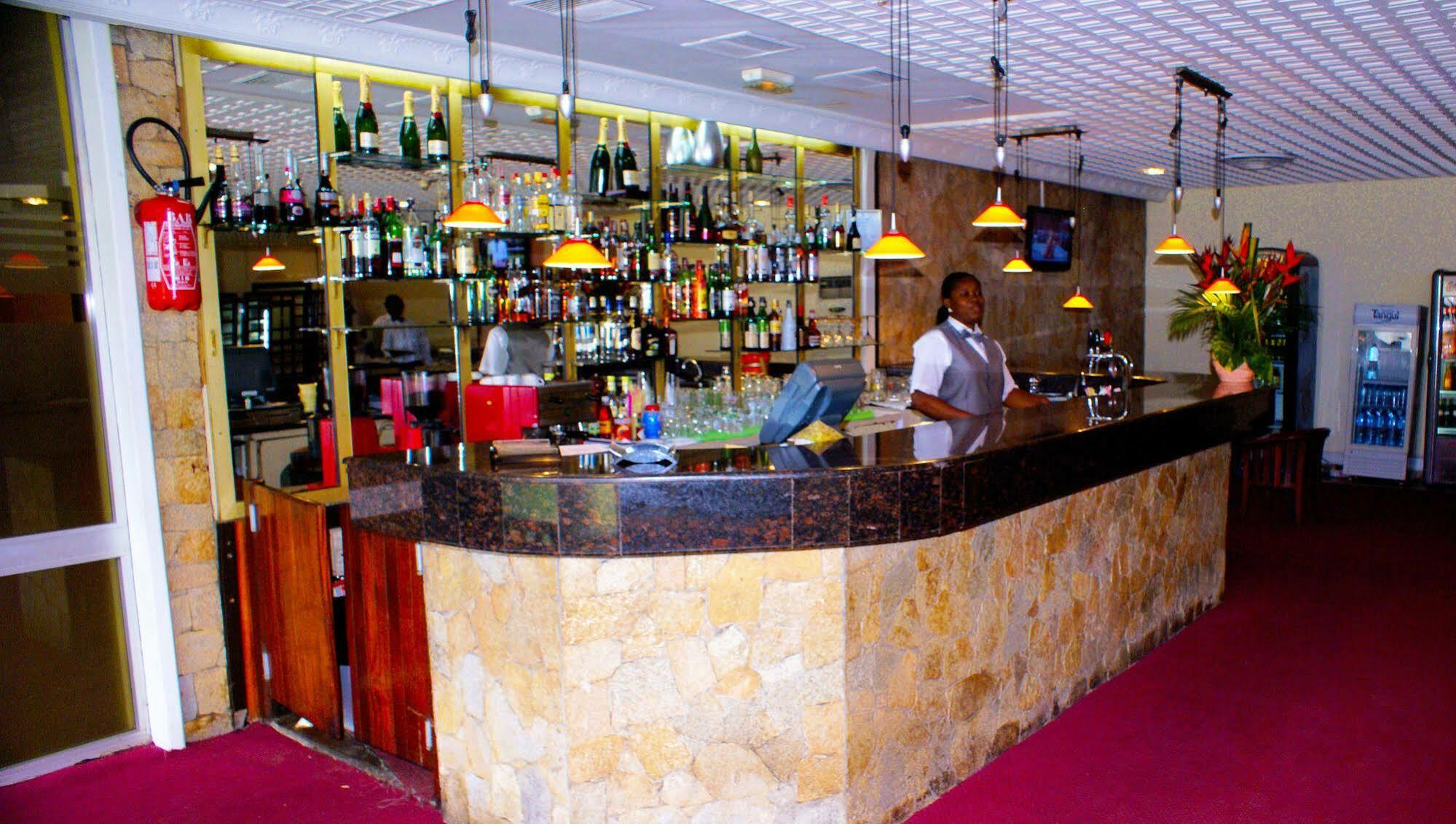 Hotel Sawa Douala Eksteriør bilde